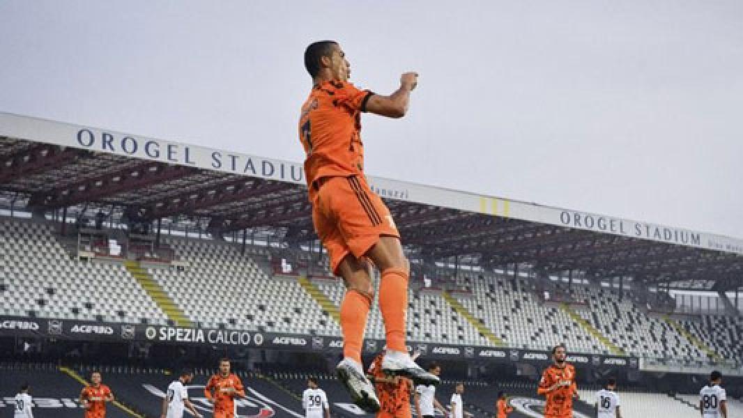 Rumor Ronaldo Dijual: Tukar Guling dengan Neymar