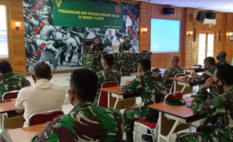 Staf Perencanaan Angkatan Darat Sosialisasi Doktrin TNI AD Kepada Anggota Korem 174 Merauke