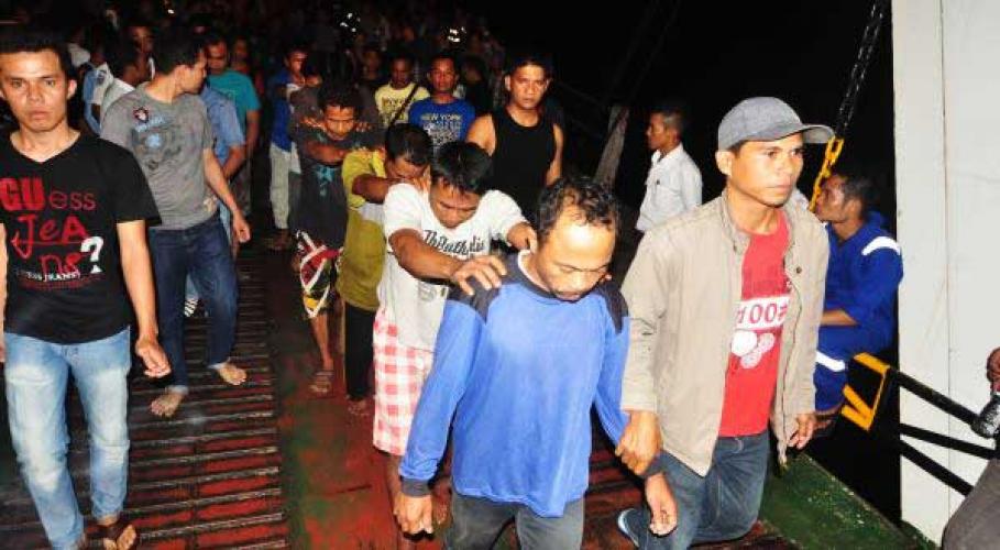 13 Pelaku Pembom Ikan Dikirim ke Padang