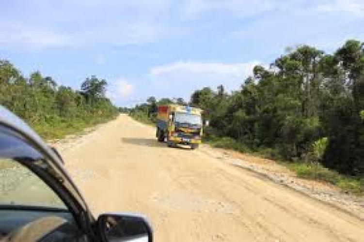 Dinas PU Riau Diminta Evaluasi Pembangunan Jalan Lintas Bono