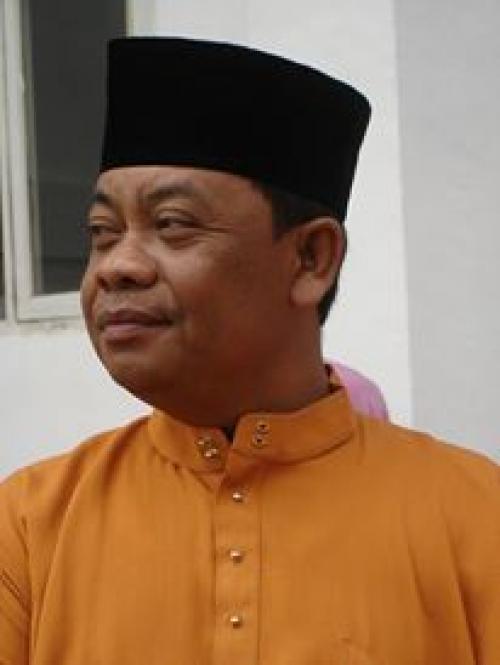 Dinas Sosial Salurkan Bantuan ke 40 KK Korban Banjir