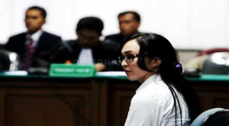 Ini Sebab Angie Pingsan di Mobil Tahanan