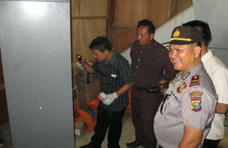 Rampok Bersenpi Santroni Kantor Pos