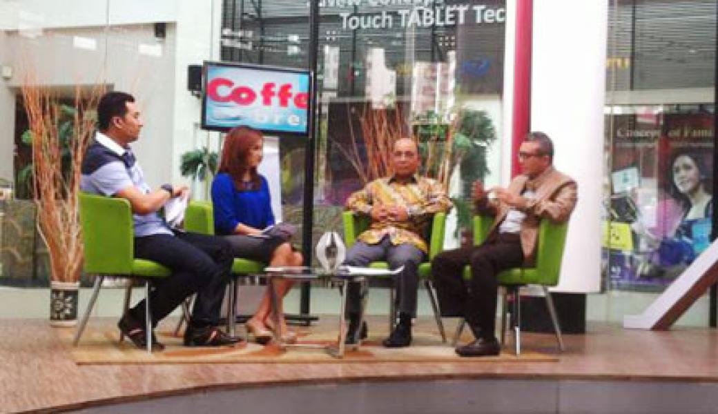 2016, Bupati Harris Targetkan 80 persen Desa di Pelalawan Dialiri Listrik