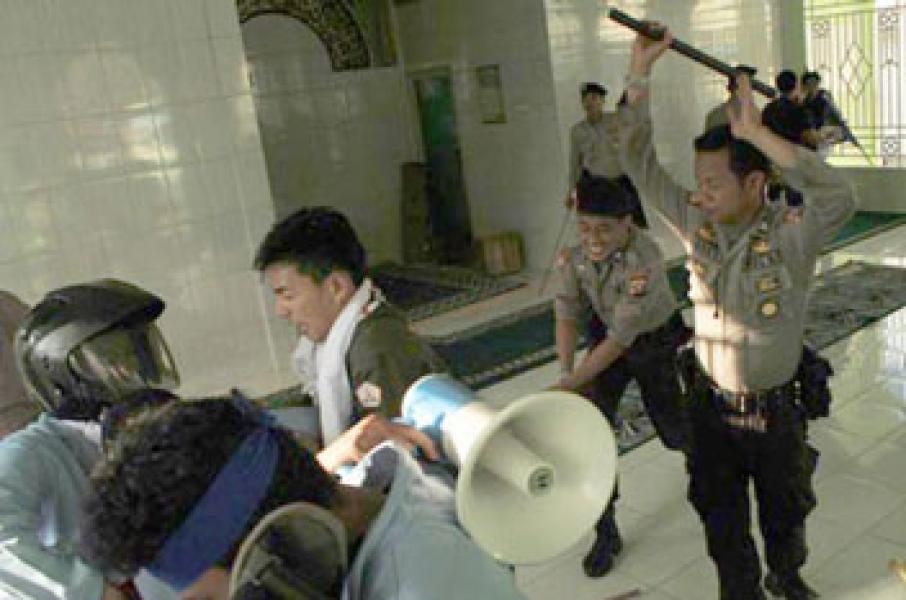 Aksi Brutal Polisi di Musholla RRI, Dua Perwira Menengah Polresta Terperiksa
