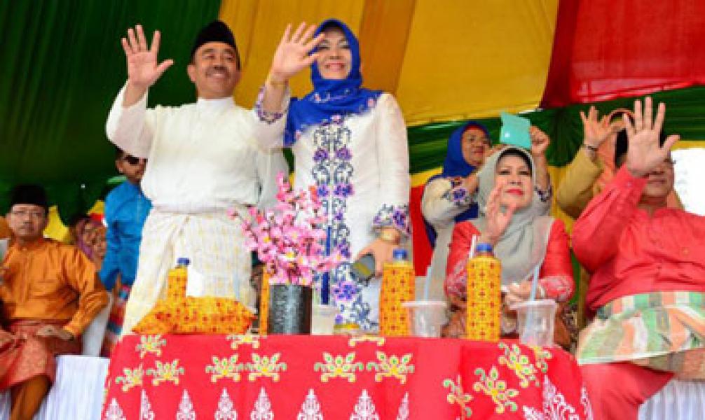 Bengkalis Mengaji Semarakan Pawai Taaruf MTQ Ke-XXXIII Riau di Inhil