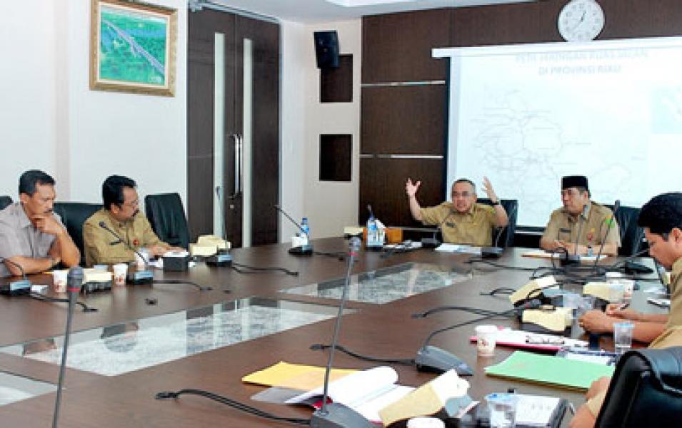 Hingga Akhir Tahun, Serapan APBD Riau Masih Minim
