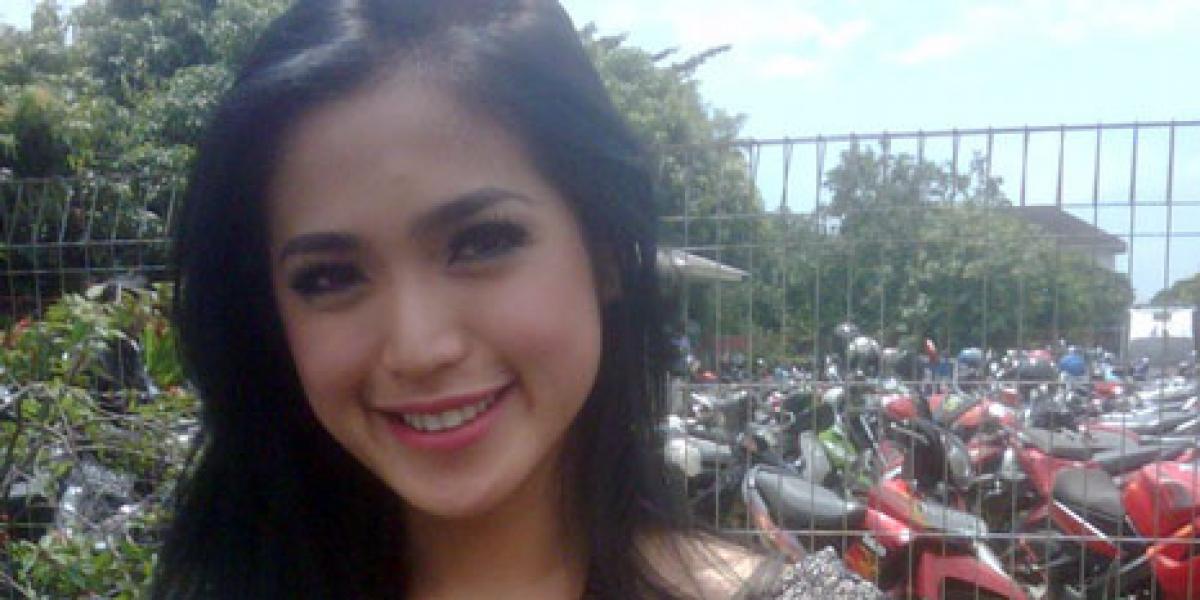 Jessica Ngotot Minta Suami Akui Pernikahan