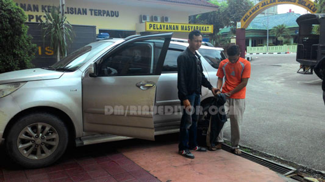Pelaku Penggelapan Mobil Terrios Dicokok Polisi