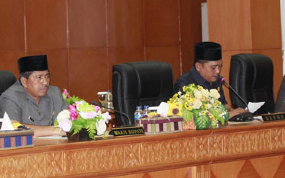 Pengesahan APBD Tepat Waktu, Wabup Siak Puji DPRD