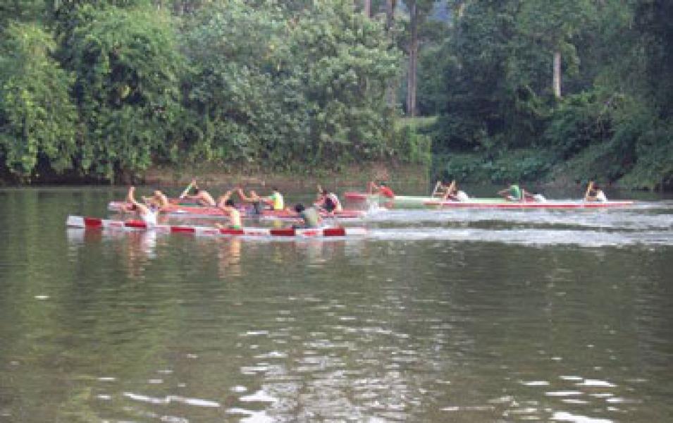Peringati Hari Jadi Ke V, Desa Suak Merambai Gelar Pacu Sampan