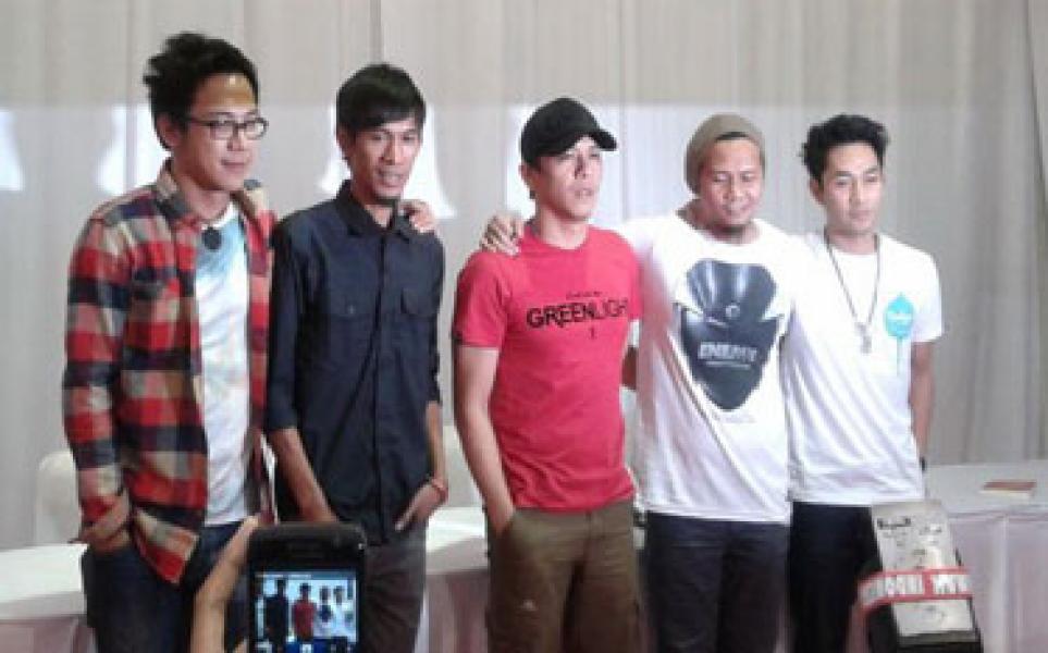Reza Hengkang, Musica Serahkan kepada Noah