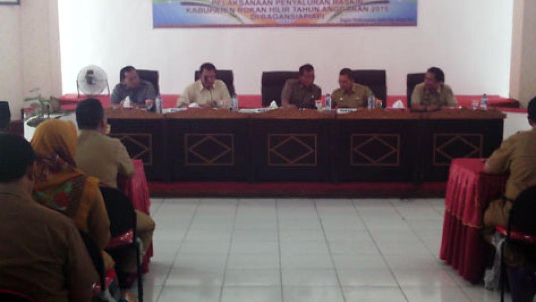 2016 Pemkab Rohil Luncurkan Program Raskin Gratis