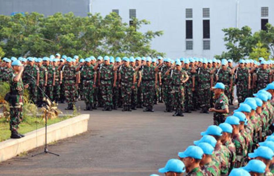 850 Prajurit TNI terima Pengarahan Dansatgas Indobatt  