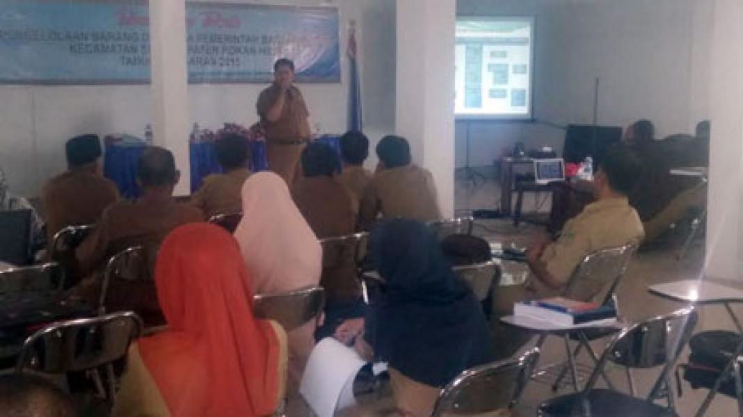 Aparatur Kecamatan Jalani Bimtek Pengelolaan Barang dan Jasa