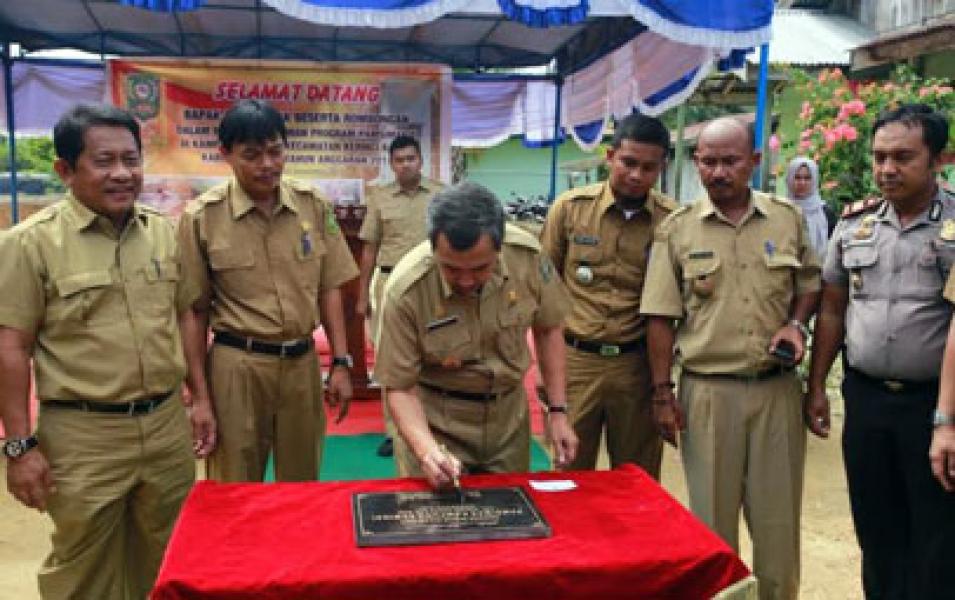 Bupati Siak Resmikan Program Pamsimas II