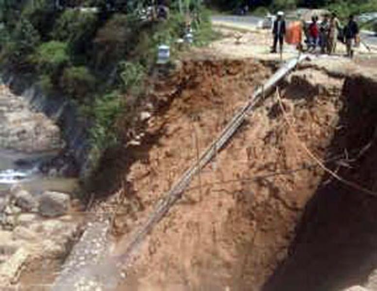 DPRD Inhu Desak Dinas PU Bertindak Terkait Kerusakan Box Culvert Pasar Air Molek