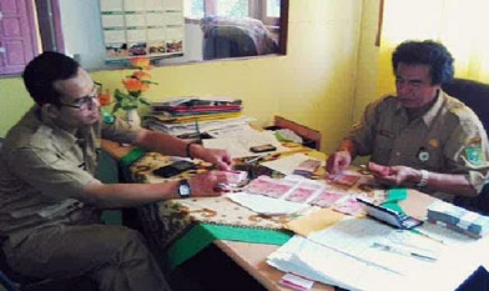Guru Ngaji di Inhu Terima Insentif Rp. 300 Ribu per Bulan