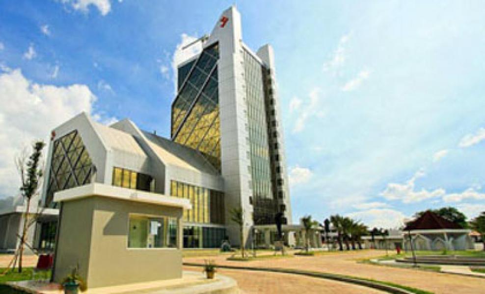 Januari 2016, Peresmian Menara BRK Kembali Dijadwalkan