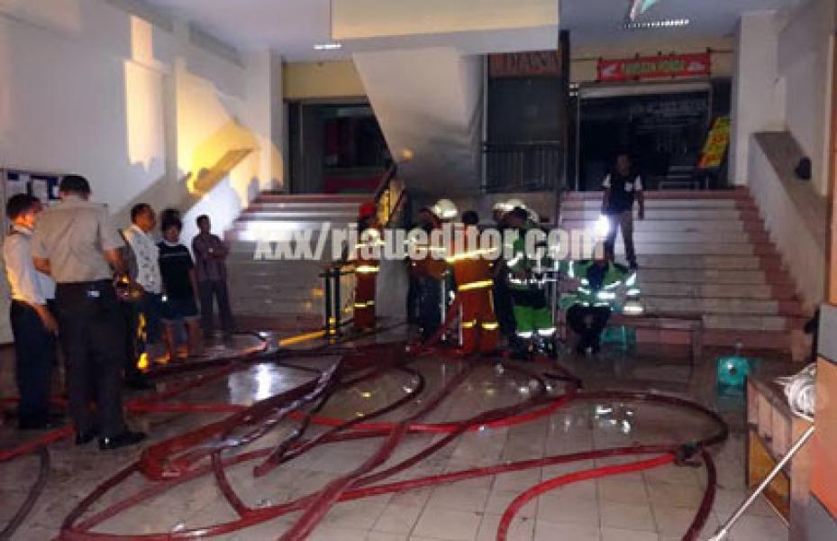 Kerugian Pedagang Plaza Sukaramai Ditaksir Capai Puluhan Milyar