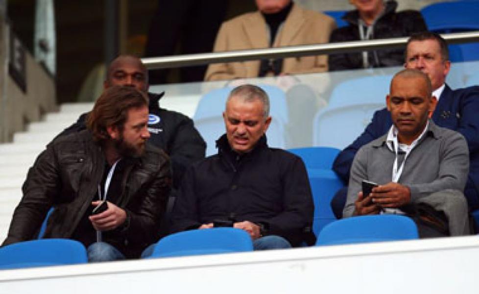 Madrid Diam-Diam Kontak Mourinho