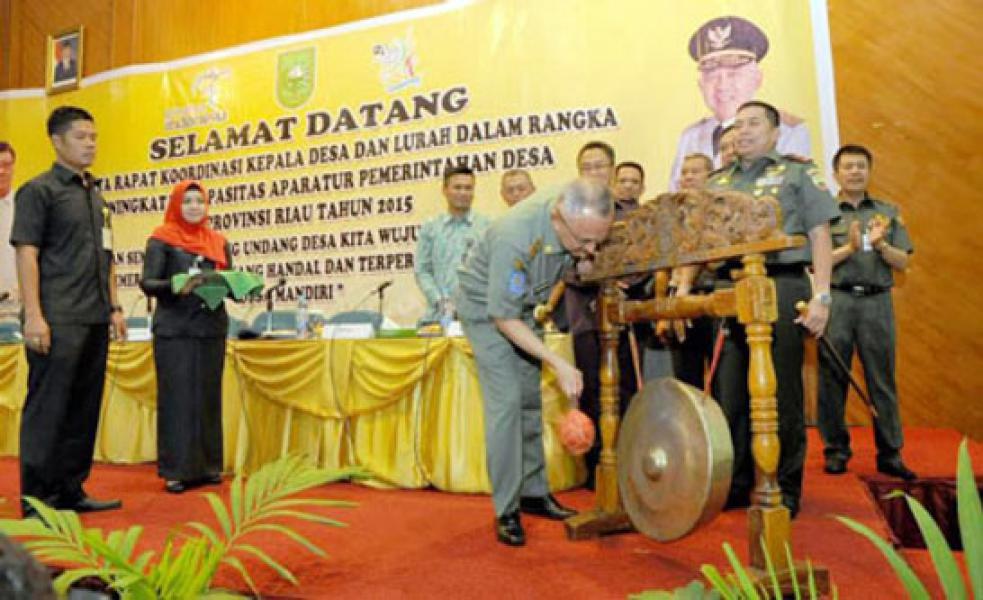 Menuju Desa Mandiri, Pemprov Riau Tingkatkan Kapasitas Aparatur Desa