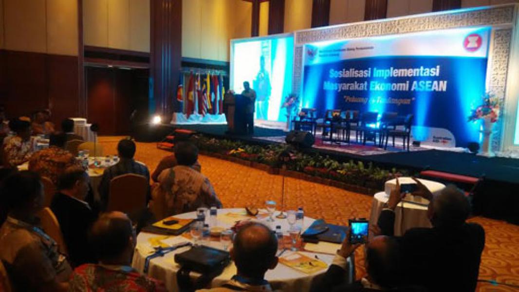 Mewujudkan UMKM dan Koperasi yang Kuat Dalam Menghadapi MEA