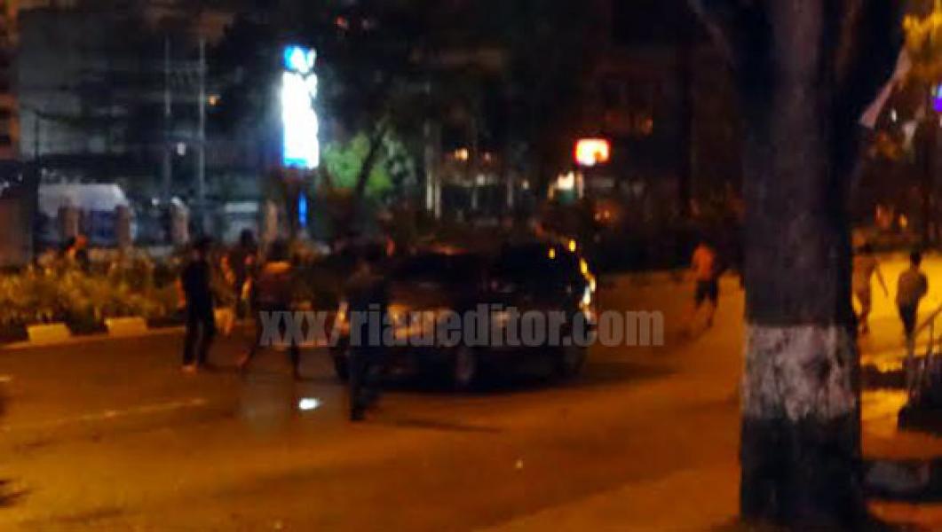 Tawuran Massa HMI Makassar vs Maluku di Pekanbaru, Polisi Lepaskan Tembakan