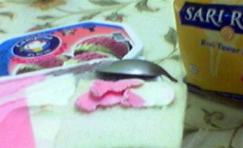 Aksi Boikot Ramai, Sari Roti Sepi Pembeli