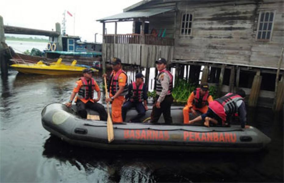 Basarnas dan Tim Gabungan Masih Mencari 2 Korban Speed Boat Gertiga yang Dihantam Bono