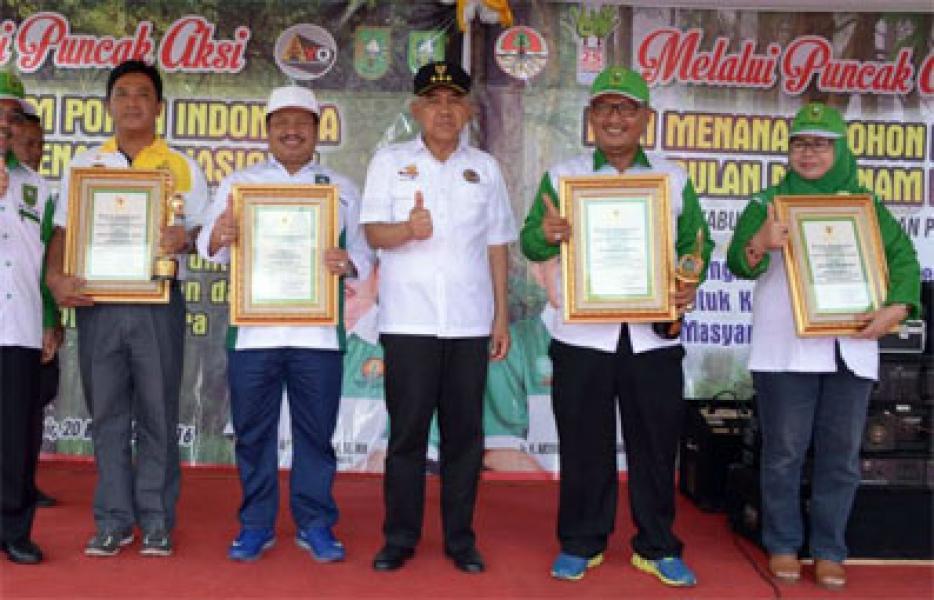 Bengkalis Raih Juara II Lomba Menanam Pohon Antar Kabupaten Se Riau