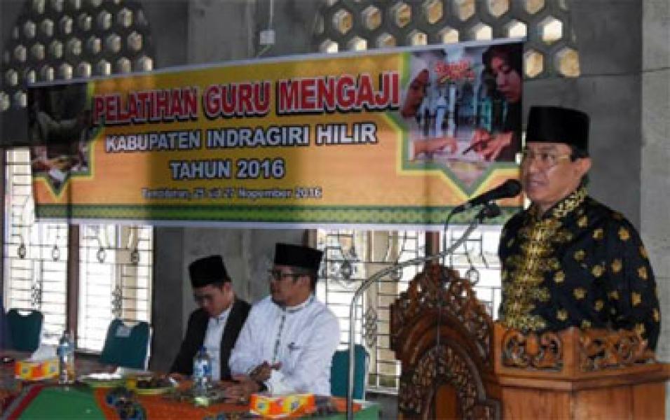 Bupati Inhil HM Wardan Buka Pelatihan Guru Mengaji di Masjid Agung Al-Huda Tembilahan