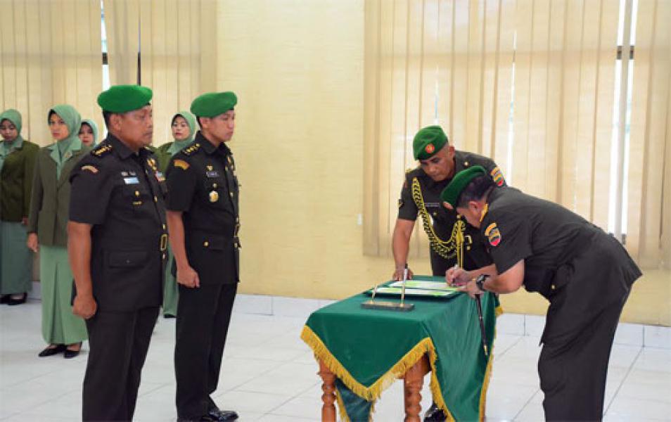 Danrem 031/Wirabima Pimpin Sertijab Kasi Intel Korem 031/Wirabima