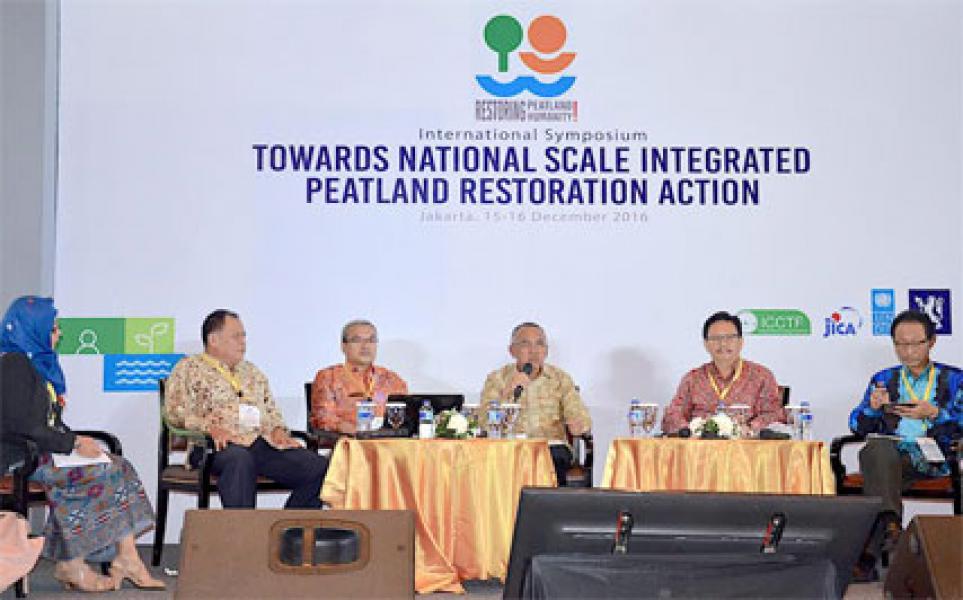 Gubri Jadi Pembicara Pada Acara Simposium Lahan Gambut Internasional 2016