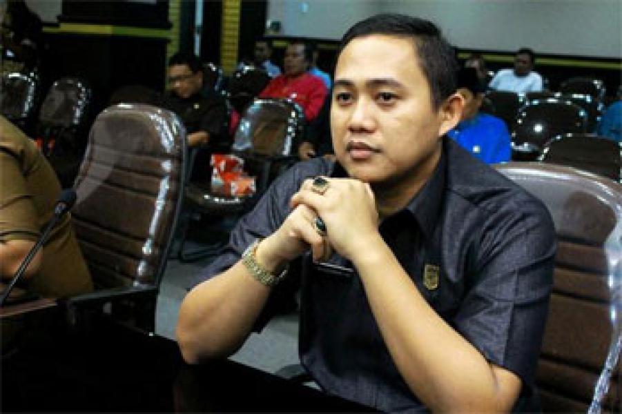 Jangan Ada Paksaan Penggunaan Atribut Natal kepada Karyawan