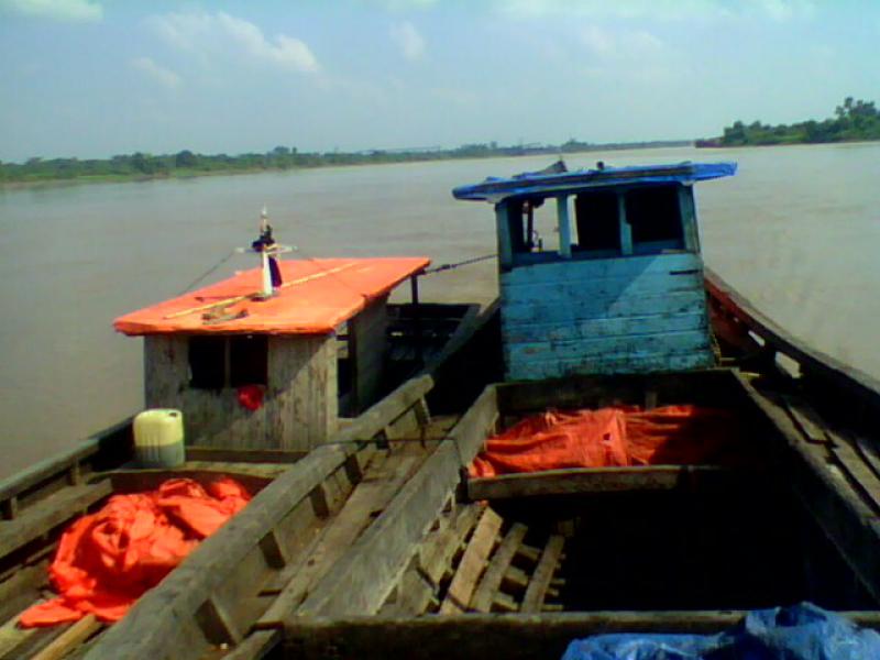 Kapal Motor Bermuatan 19 Ton Kelapa Sawit di Tembilahan Dirampok