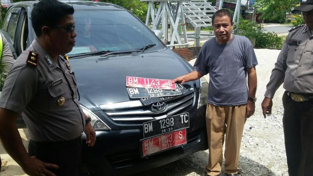 Oknum PNS UPTD Disdik Siak Terjaring Razia Gunakan Plat Palsu