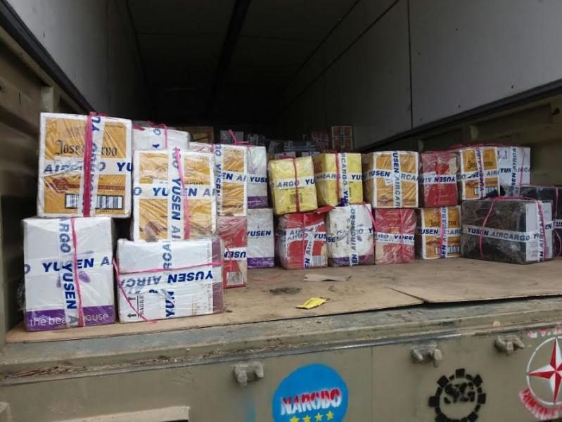 Polres Dumai Tangkap Tronton Bermuatan Ratusan Kardus Miras Ilegal