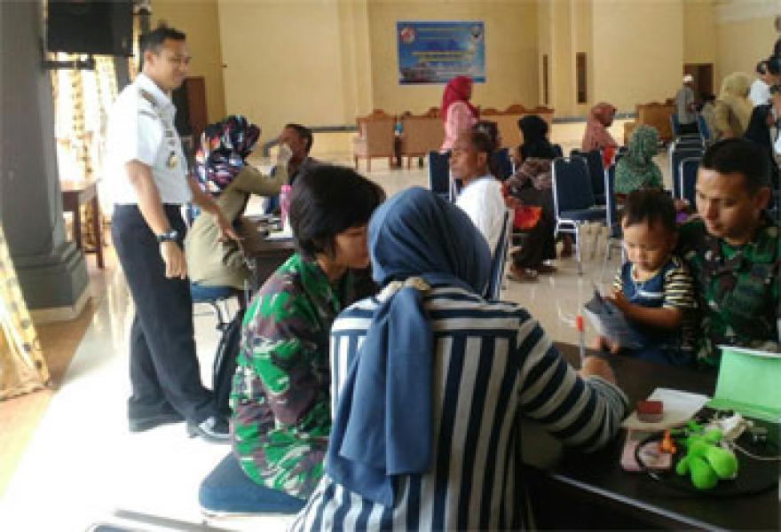 Sambut HUT Ke-2, Bakamla RI Gelar Pengobatan Gratis di Ambon