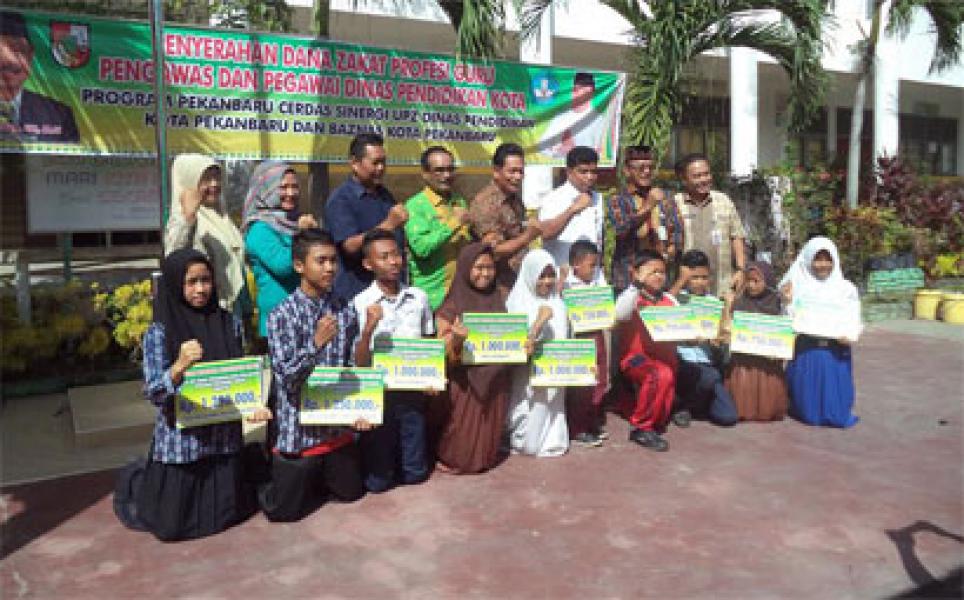 Zakat Periode VIII, Disdik Salurkan Rp 212,7 Juta