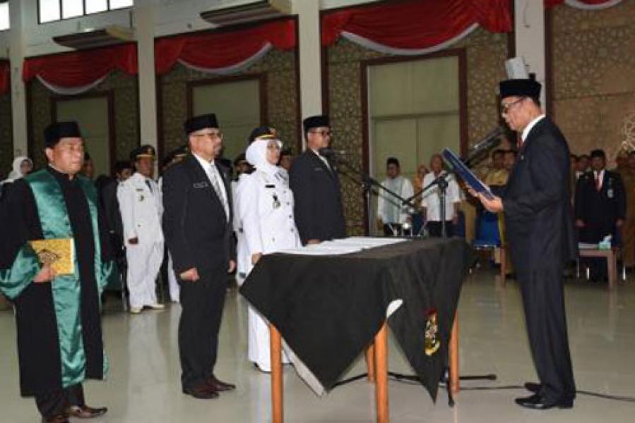 73 Pejabat Kampar Dilantik