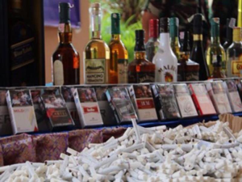 Aju-Ayong Diduga Penyelundup Rokok dan Miras Ilegal di Lingga