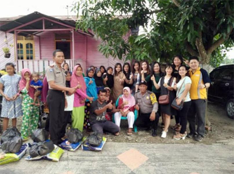 Alumni SMEA Negeri Pekanbaru 1993, Gelar Temu Kangen dan Aksi Sosial