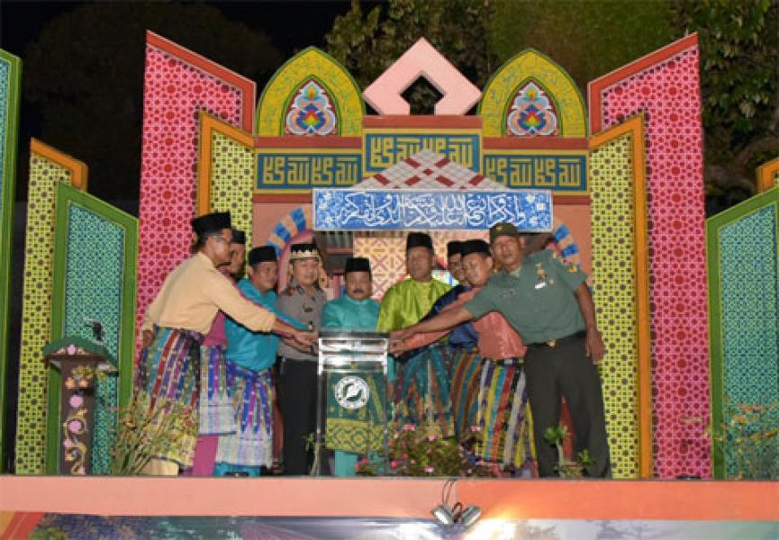 Asisten II Setdakab Bengkalis Buka MTQ Ke-4 Desa Simpang Ayam 2017