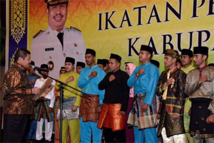 Bupati Bengkalis Lantik IPMKB  Pekanbaru Periode 2017-2019