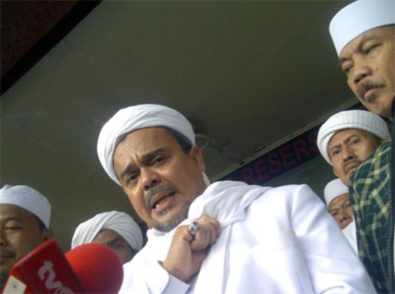 Habib Rizieq Tampil di Reuni Alumni 212, Orasi Tentang NKRI Bersyariah