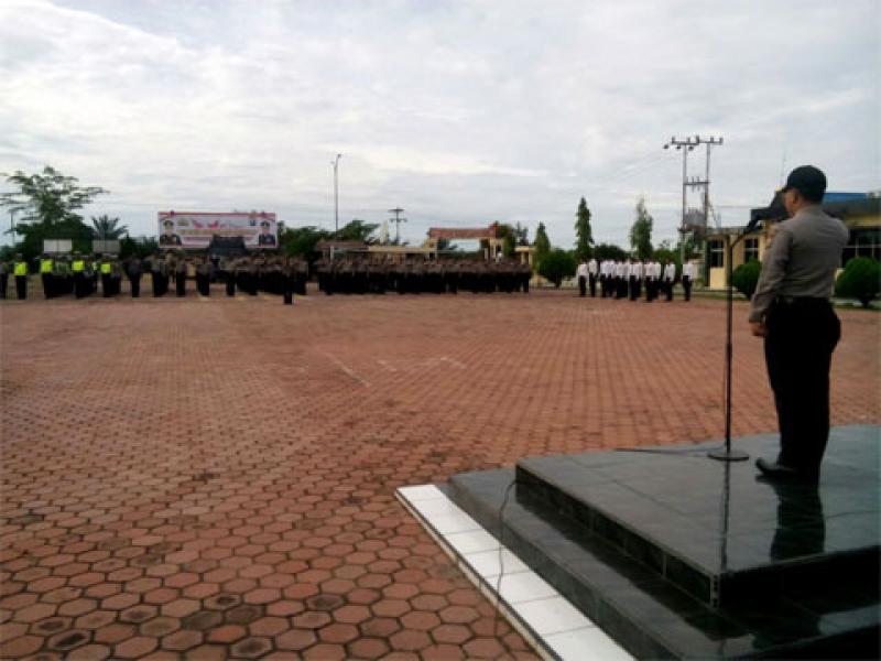 Polres Rohil Lepas 1199 Personil Amankan Pemilihan Penghulu Serentak 2017