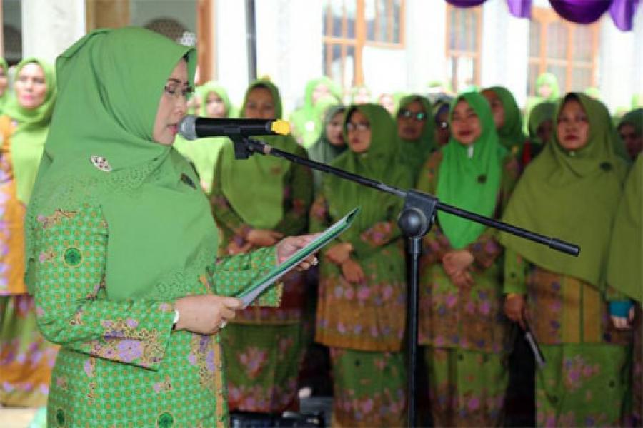 Zulaikha Wardan Lantik Pengurus Muslimat NU se Kecamatan Kritang