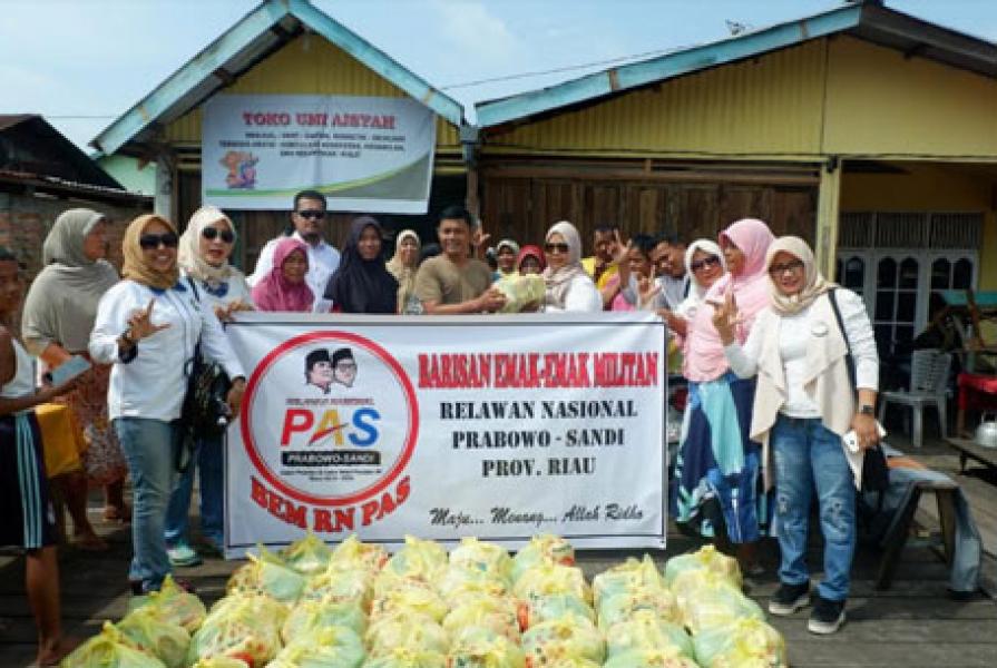 BEM PAS Riau Peduli Bantu Korban Banjir Meranti Pandak