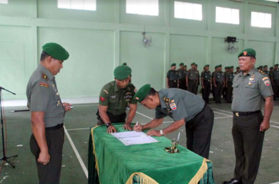 Dandim 0313/Kpr Pimpin Sertijab Pabung Kabupaten Pelawan
